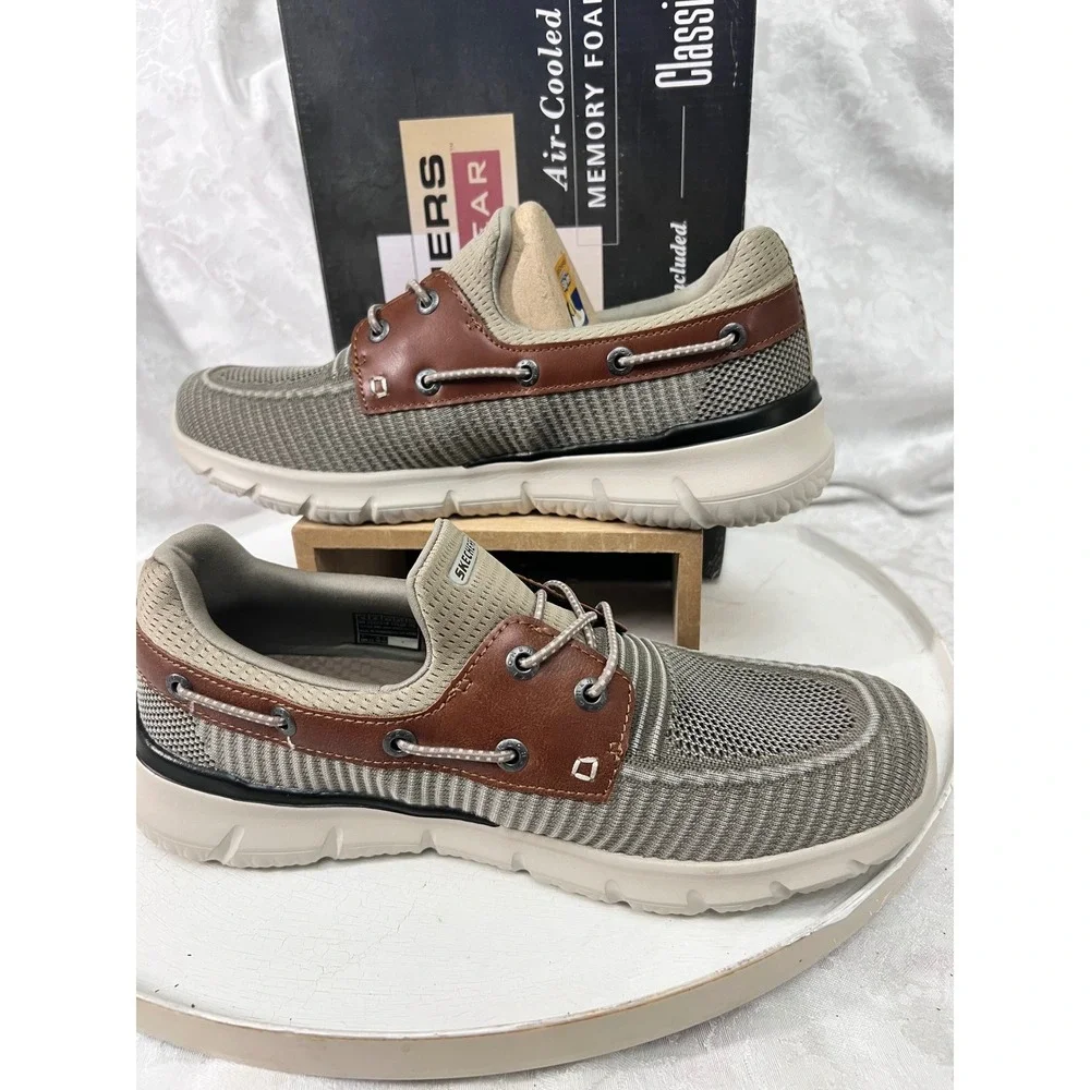 Skechers Del Retto Clean Slate Taupe Wide Fit Boat Shoes 210237W Mens 9 NIB